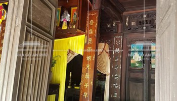 https://nhagoanphu.com/image/cache/catalog/mau-nha-go/nha-go-co-truyen/NGCT-06/65163472_1386024344870352_444517969695866880_n-850x850.jpg